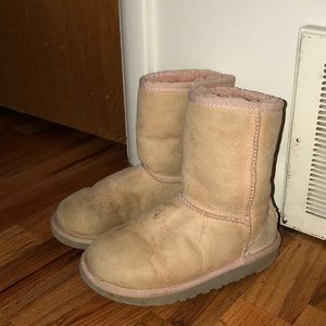 Girls ugg boots